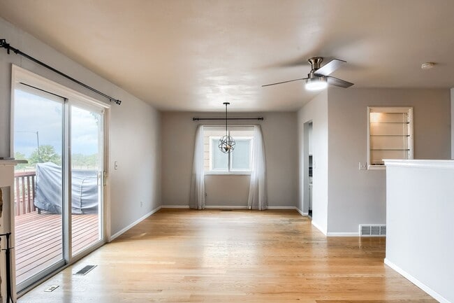 Building Photo - 3810 S Atchison Way