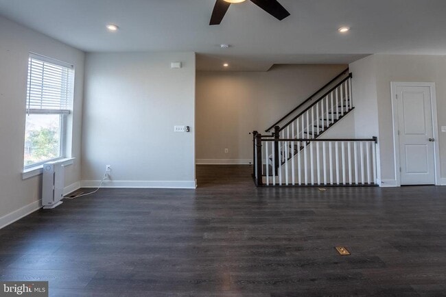 Building Photo - 1622 Sandpiper Bay Lp