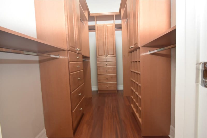 Building Photo - 1007 Edison Park Ct