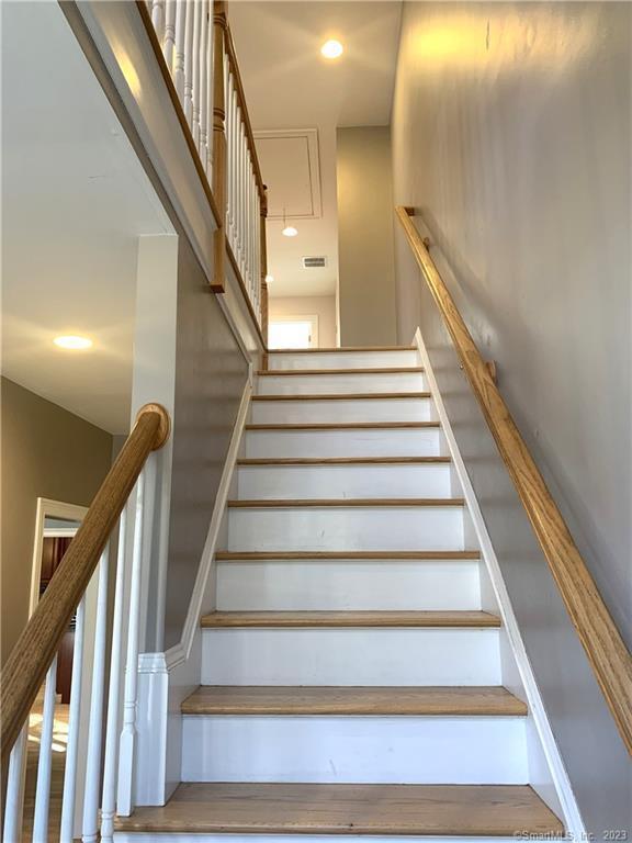 Building Photo - 22 Alcott Way