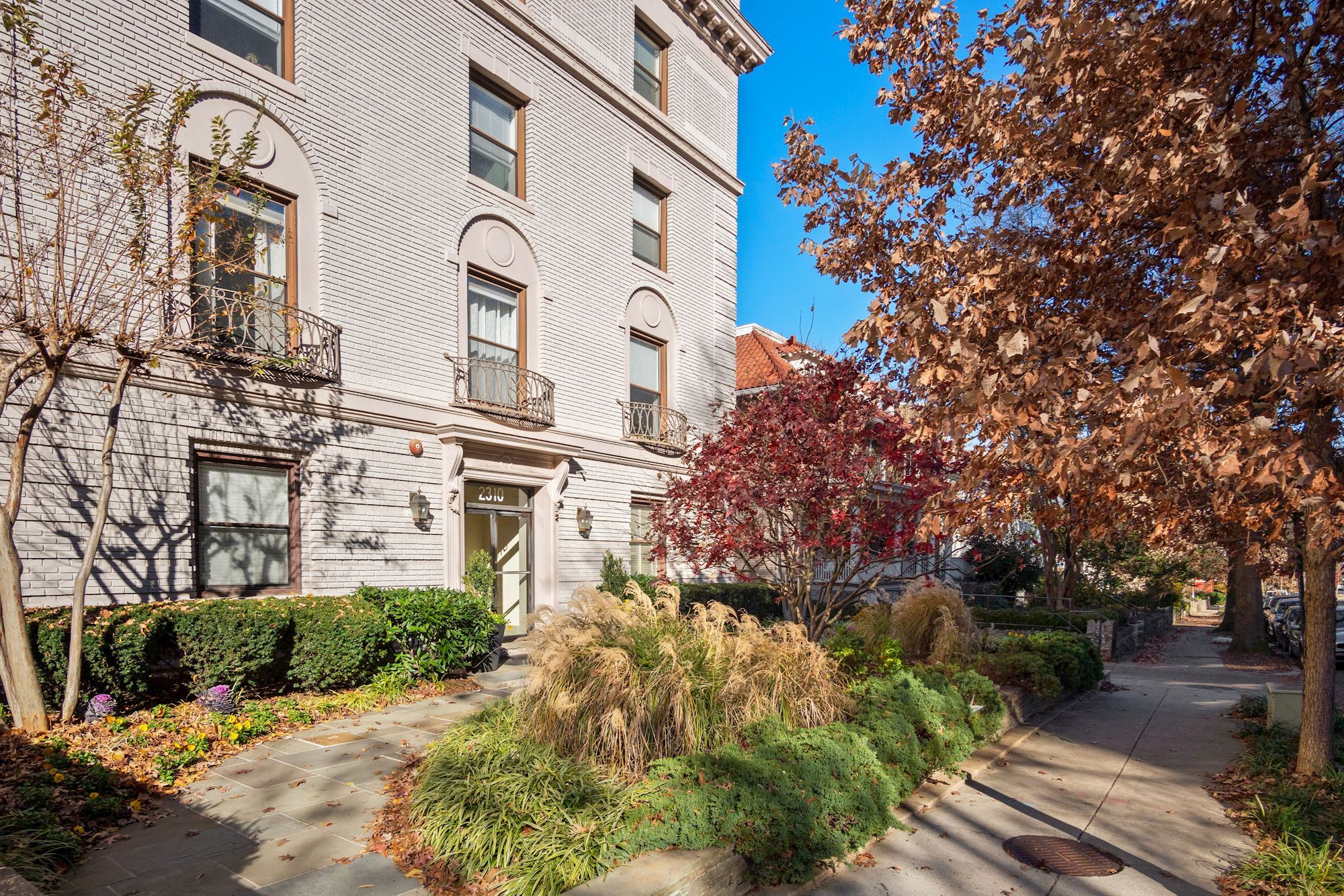Building Photo - 2310 Ashmead Pl NW