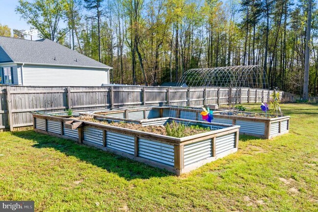 Building Photo - 11492 Wisteria Ln