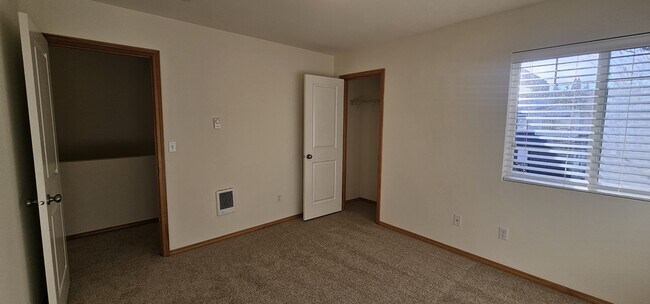 Building Photo - 2301 116th St SW