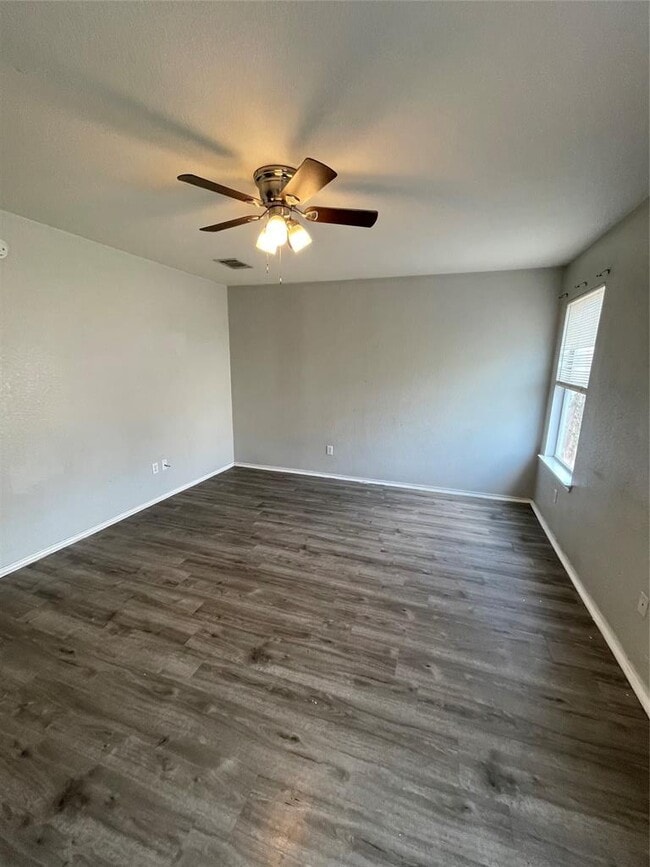 Building Photo - 6605 Plains Crest Dr