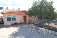 Building Photo - 536 Bataan Cir