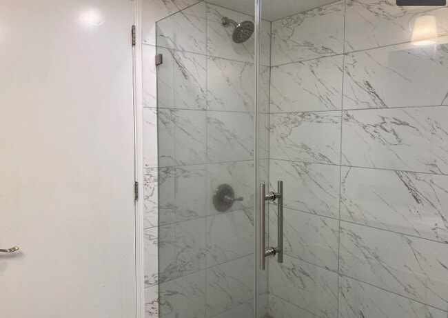 Building Photo - 0 Upton Rd