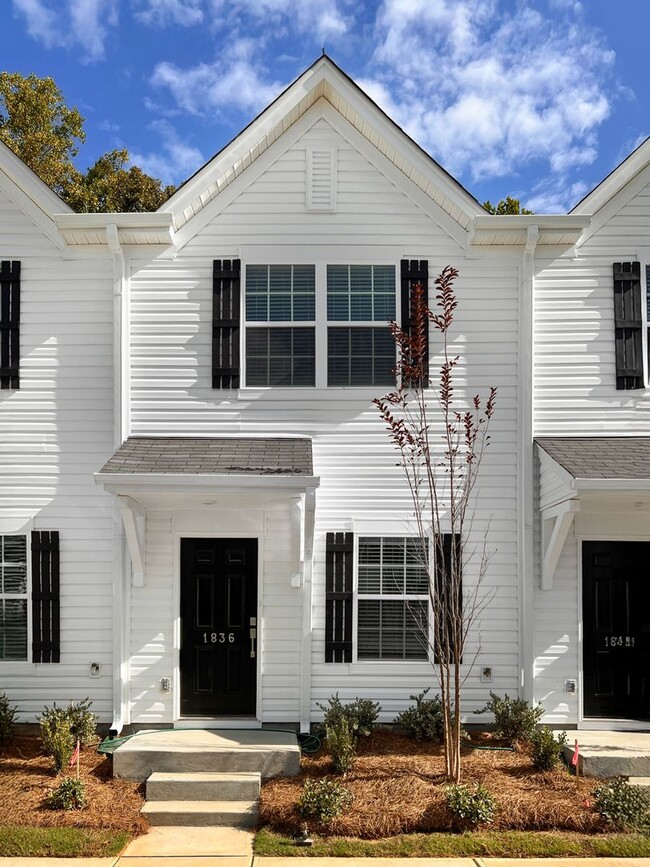 Building Photo - 1836 Autumn Mist Dr