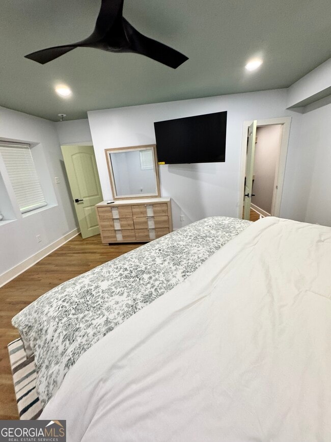 Building Photo - 2618 Meadow Lark Dr