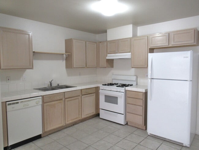 Building Photo - 29840 Landau Blvd