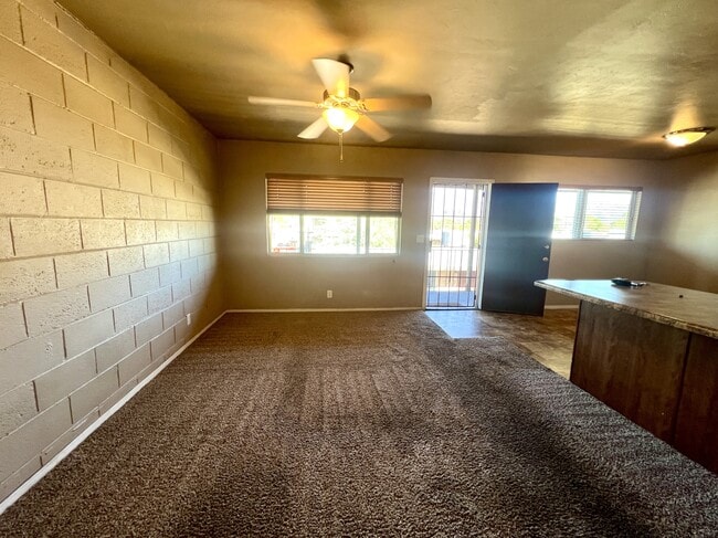 Building Photo - 2821 N Columbus Blvd