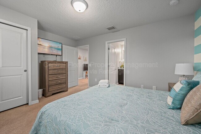 Building Photo - 5552 Misty Oak Cir