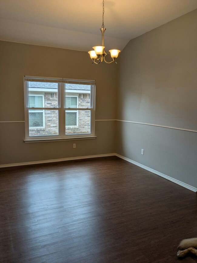 Building Photo - 5417 Beaver Ridge Dr