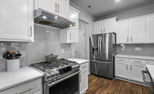 Building Photo - 259 Mangia Dr