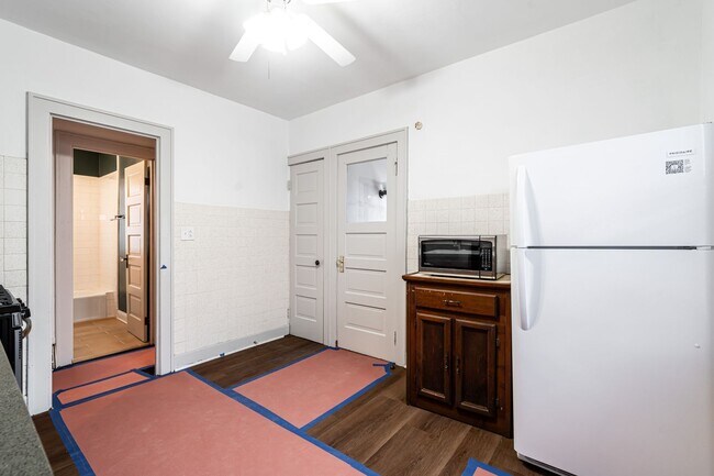 Building Photo - Charming 3-Bed Home in Bayview!  Pets Welcome!