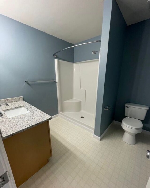 Building Photo - 28 Sweetland Ct