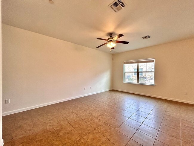 Building Photo - Stylish 2 Bedroom / 2.5 Bathroom Home – Two Levels, Move-In Ready