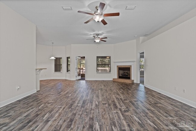 Building Photo - 5810 Red Cedar St