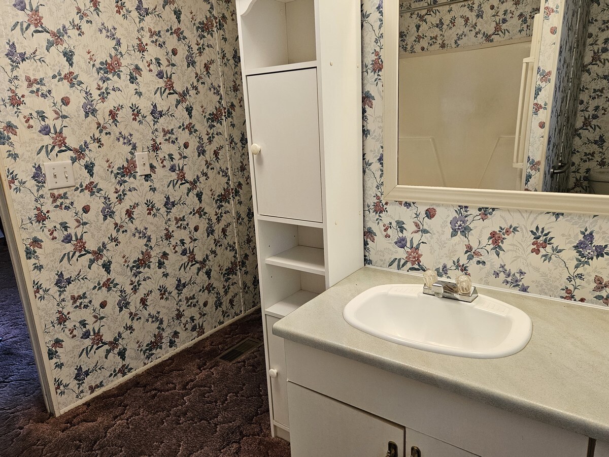 Building Photo - 9380 Seabright Ave