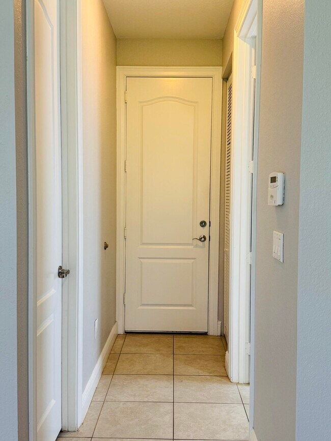 Building Photo - 9191 Cattail Run
