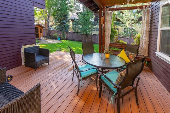 Building Photo - Beautiful Craftsman Style Home in Northwes...