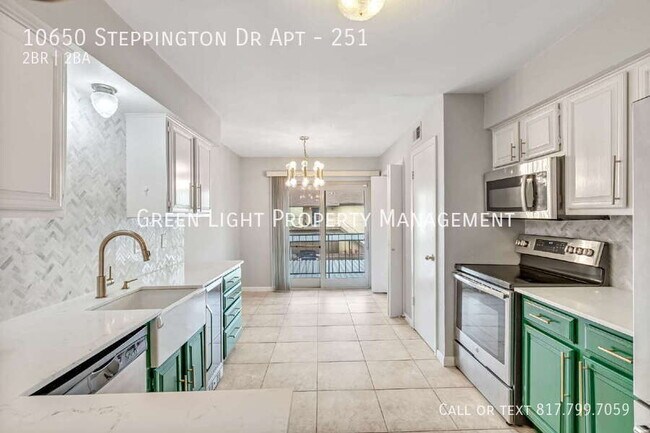 Building Photo - 10650 Steppington Dr
