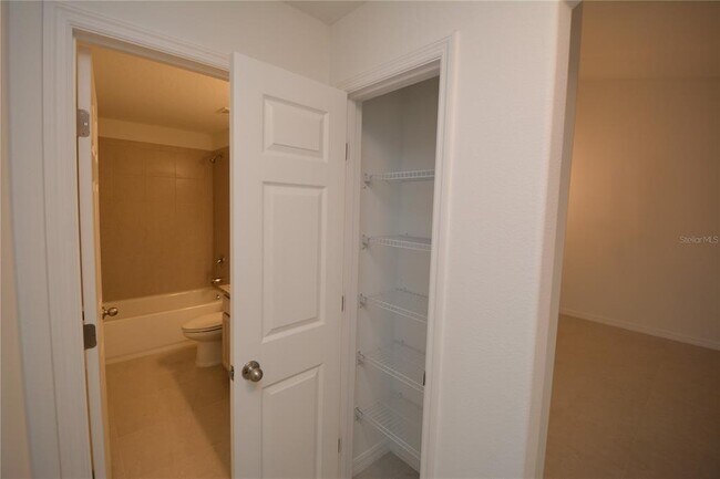 Building Photo - 121 Ullian Trail