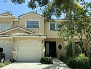 Building Photo - 4752 NW 59th Manor