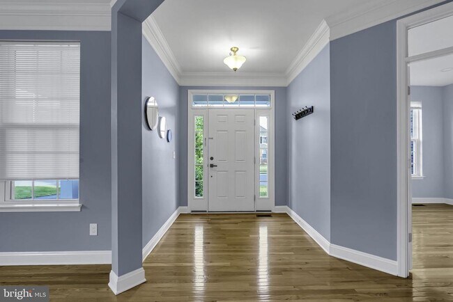 Building Photo - 40560 Aldie Springs Dr