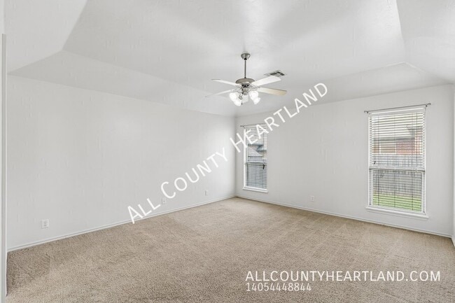 Building Photo - 17025 Canyonwood Ln