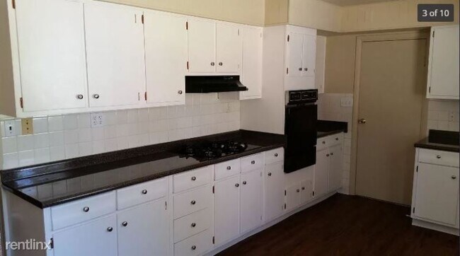 Building Photo - 3 br, 1 bath House - 3246 Ainsworth Court