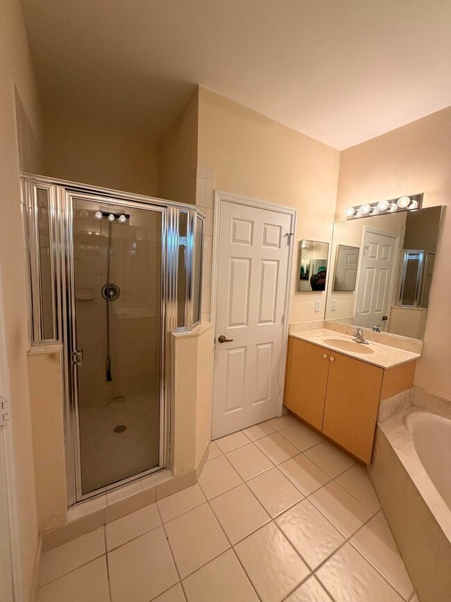 Building Photo - 1791 SW Porta Nuovo Terrace