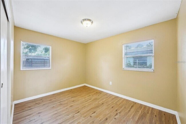 Building Photo - 7715 Deleuil Ave