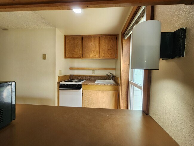 Building Photo - Pinon Condo