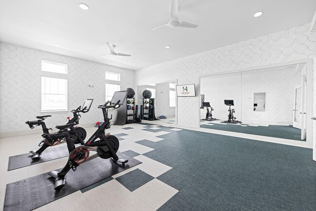 Building Photo - 901 Kelly Green Ln