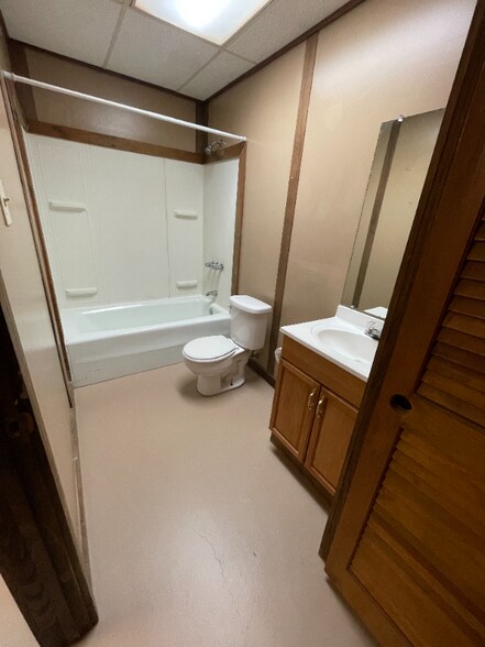 Building Photo - 14944 FM14