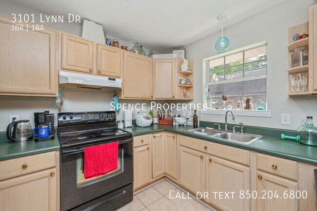 Building Photo - 3101 Lynn Dr