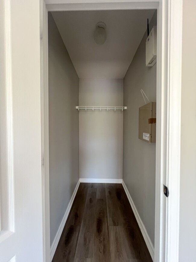 Building Photo - Beautiful 3-Bedroom Home with Bonus Room, ...