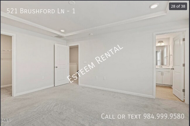 Building Photo - 521 Brushford Ln