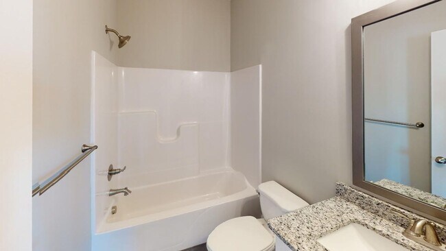 Building Photo - **COMING SOON** BEAUTIFUL-5 Bedroom for Rent!