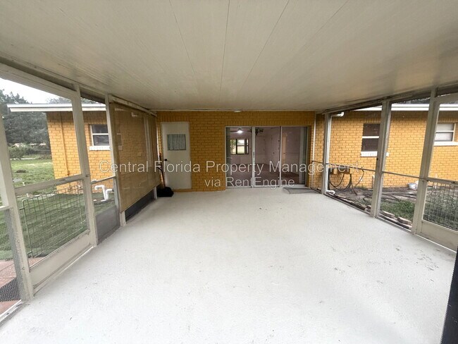 Building Photo - 2615 Grove Ave
