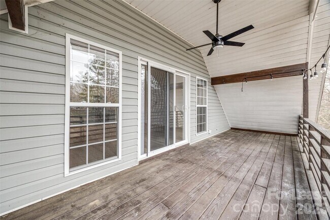 Building Photo - 5988 Quarter Mile Rd