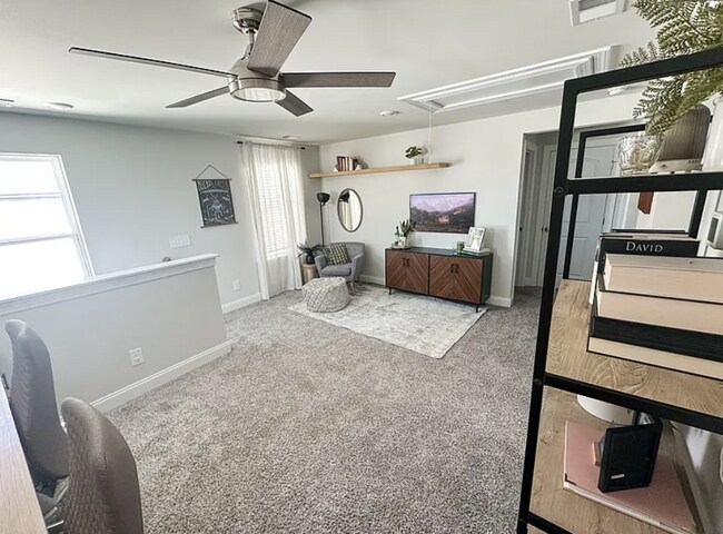 Building Photo - Spacious 4 Bedroom Home with Main-Level Primary and 2-Car Garage
