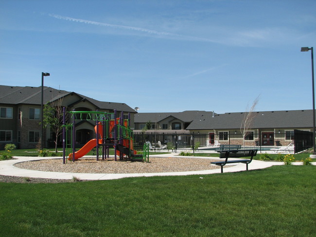 Building Photo - Crossfield Apartments
