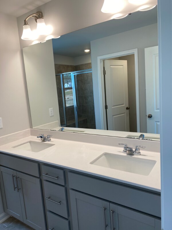 Building Photo - 387 Garden Vine Trl