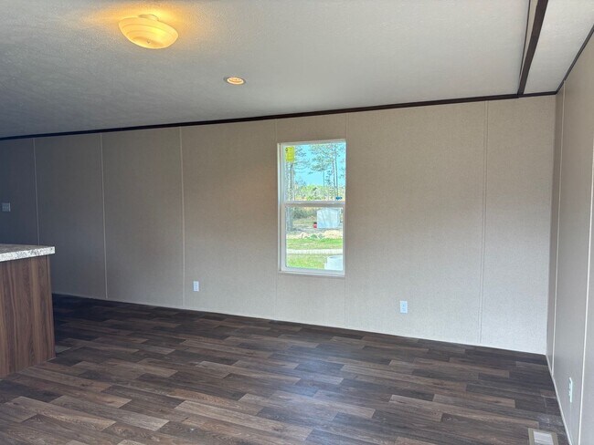 Building Photo - BRAND NEW 3 BED, 2 BATH MOBILE HOME IN PARK LOCATED IN EAGLE SPRINGS