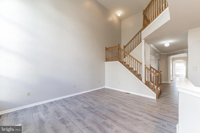 Building Photo - 40 Madison Way