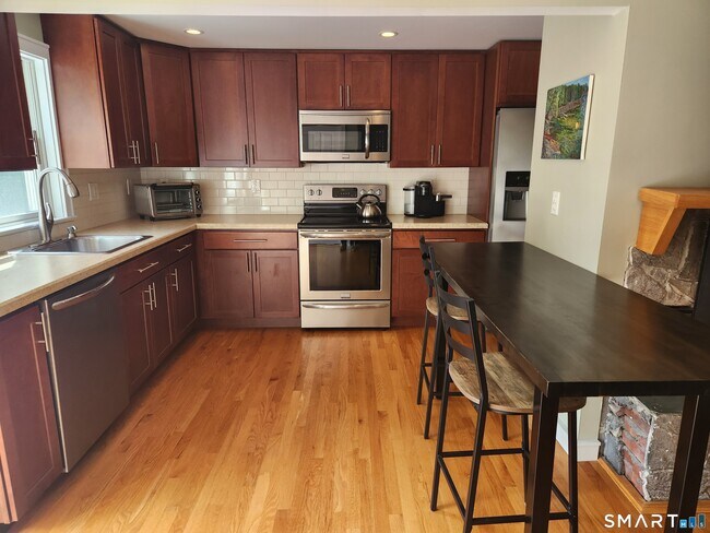 Building Photo - 61 Hornet Nest Rd