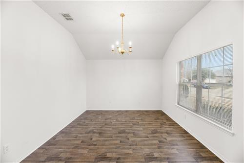 Building Photo - 10912 Fawn Valley Dr