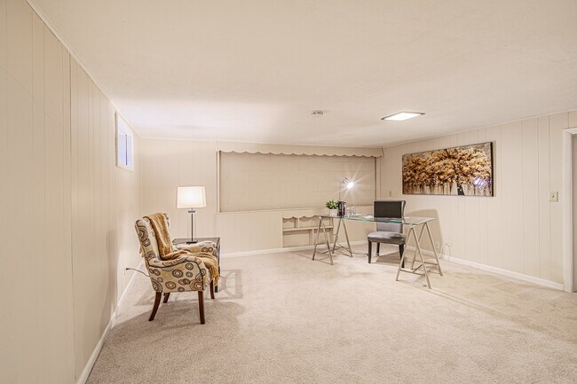 Office/Family Room/Play Room/Exercise Room - 130 E Northwest Hwy