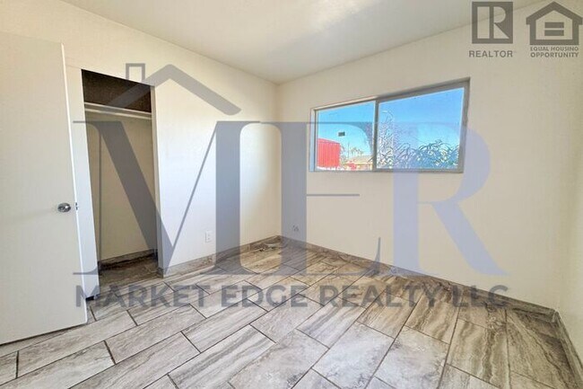 Building Photo - 3Bed/2Bath House 35th Ave/Bethany! NO APPLICATION FEE! - RV GATE, NO HOA!